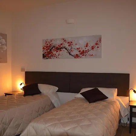 Ferriera 8 Bed & Breakfast *
