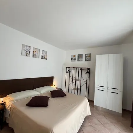 Ferriera 8 Nocleg ze śniadaniem Novi Ligure