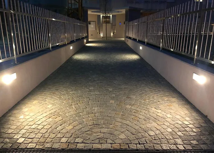 Oda ve Kahvaltı Ferriera 8 3*