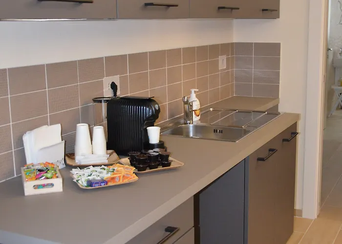 Ferriera 8 Oda ve Kahvaltı Novi Ligure